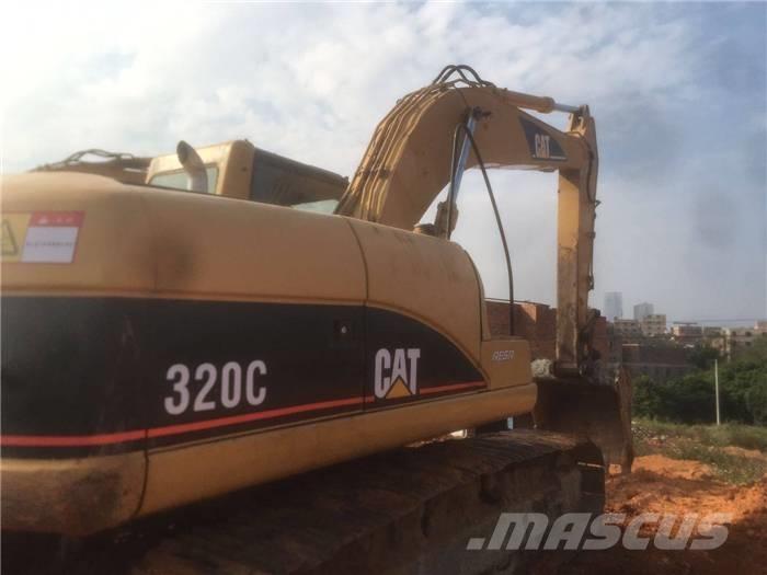 CAT 320 C Гусеничні екскаватори