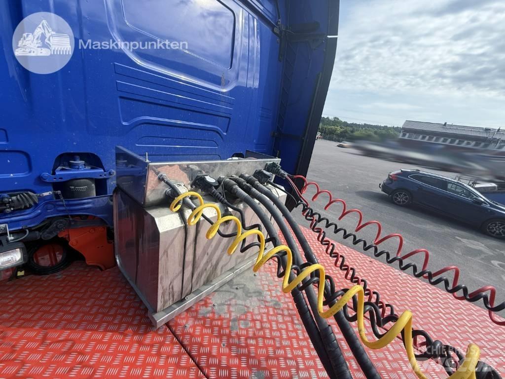 Scania R 500 Тягачі