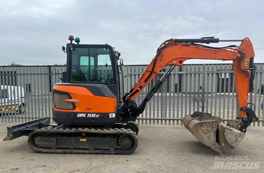 Doosan DX50Z-7 Міні-екскаватори < 7т