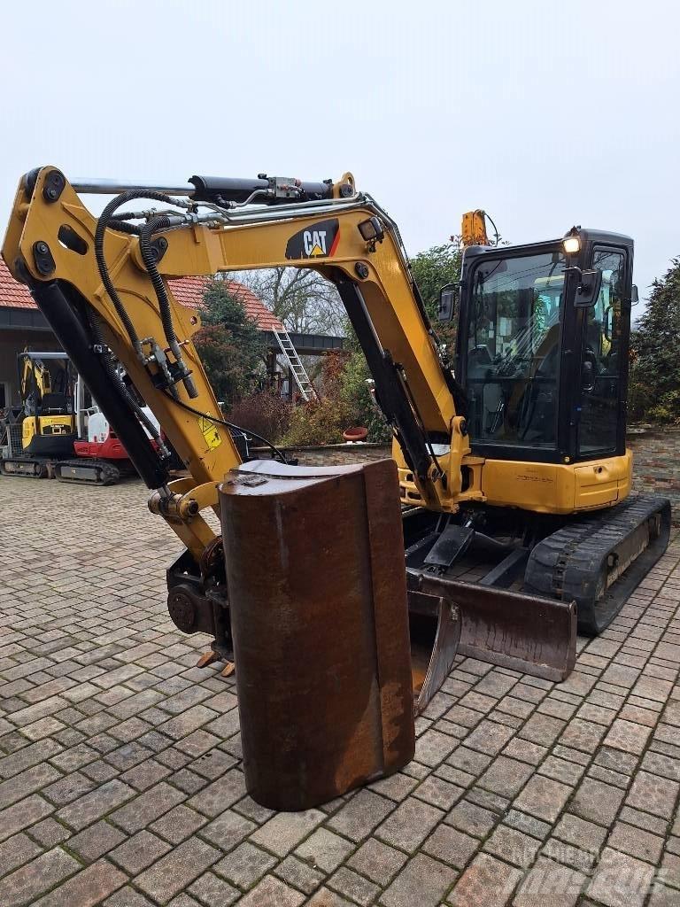CAT 305 E2 + Powertilt Міні-екскаватори < 7т
