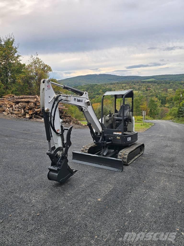 Bobcat E 35 Міні-екскаватори < 7т