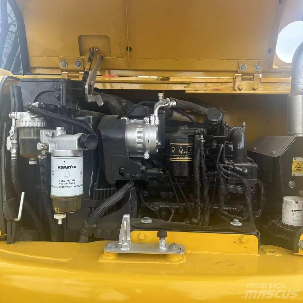 Komatsu PC 70-8 Гусеничні екскаватори