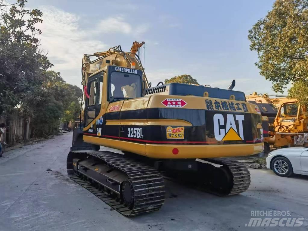 CAT CAT325B Перевантажувачі металобрухту/промислові навантажувачі
