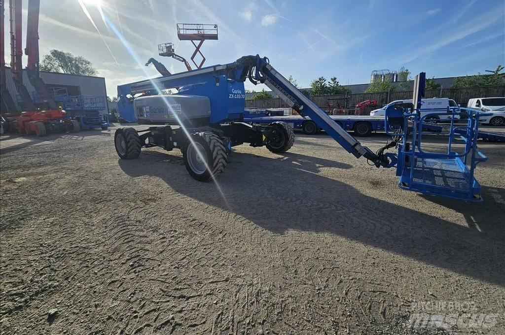 Genie ZX 135/70 Колінчаті підйомники