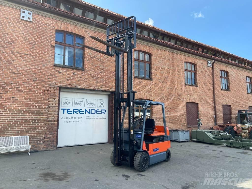 Toyota 7FBMF35 Електронавантажувачі