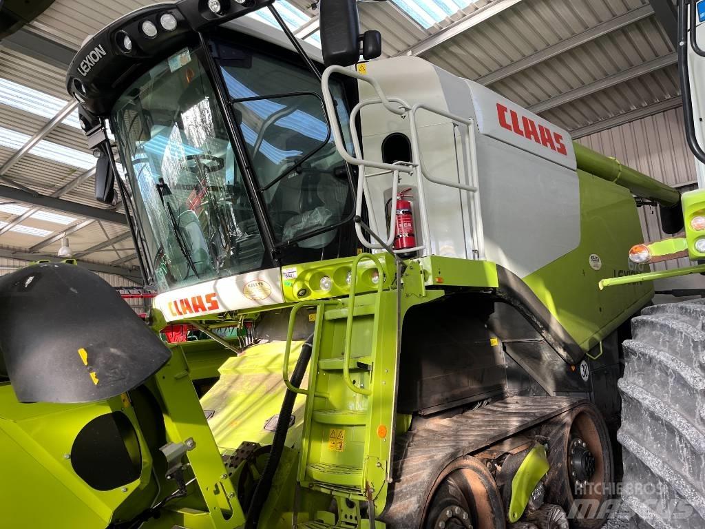CLAAS Lexion 670 TT Зернозбиральні комбайни
