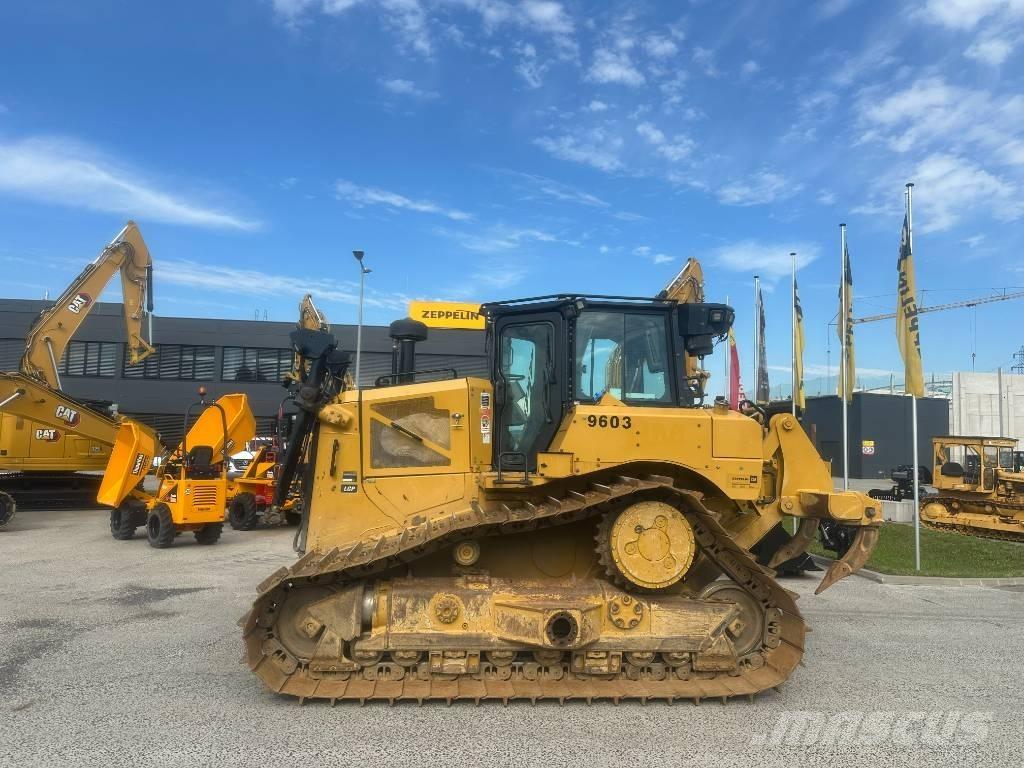 CAT D 6 XE Гусеничні бульдозери
