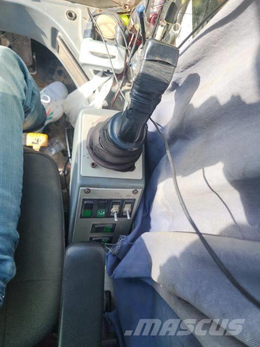 Demag AC 100 автокрани