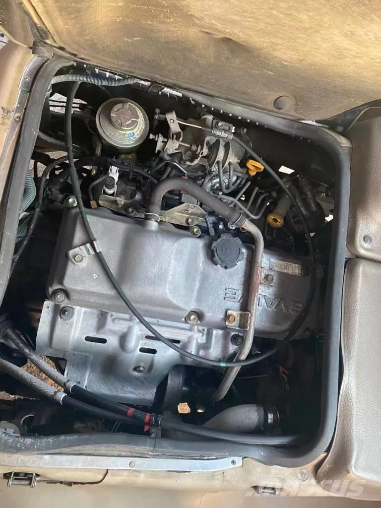 Toyota Coaster Bus Мікроавтобуси