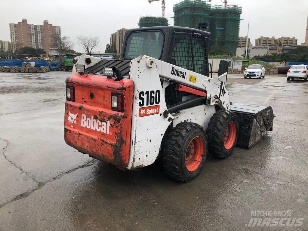 Bobcat S160 Міні-навантажувачі