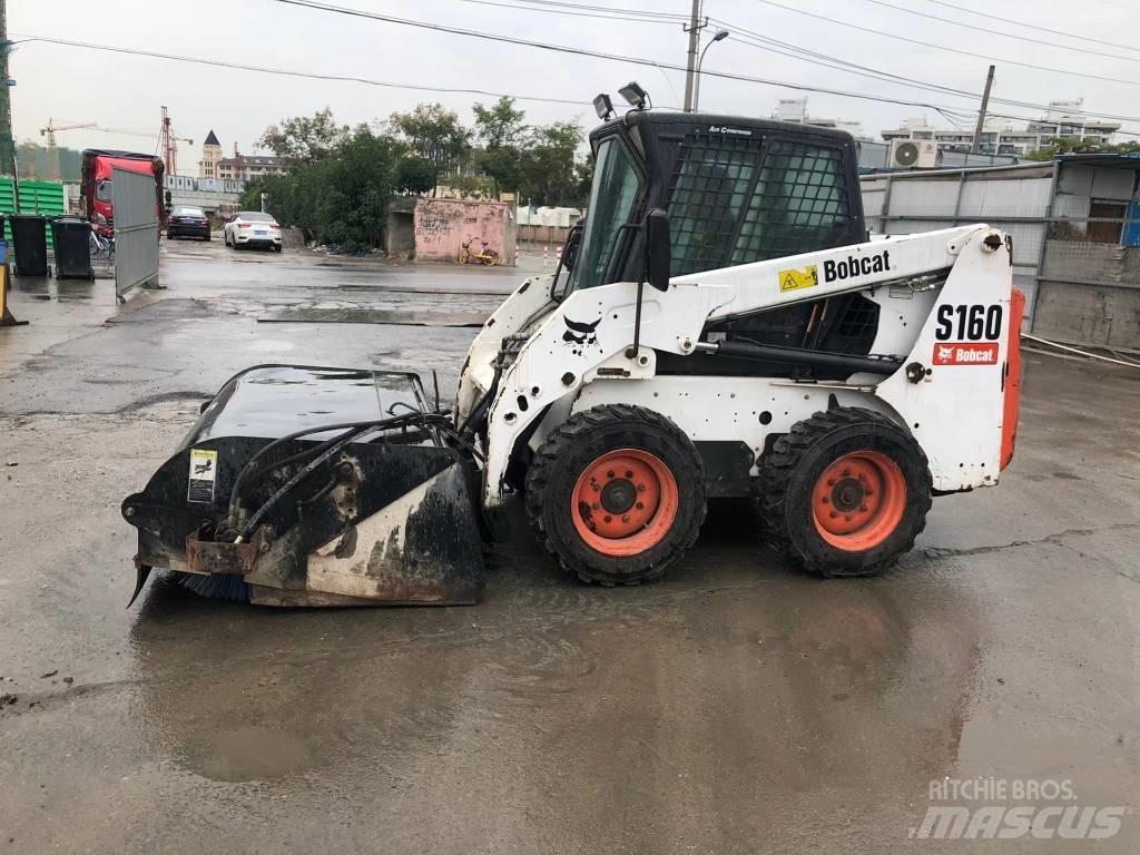 Bobcat S160 Міні-навантажувачі