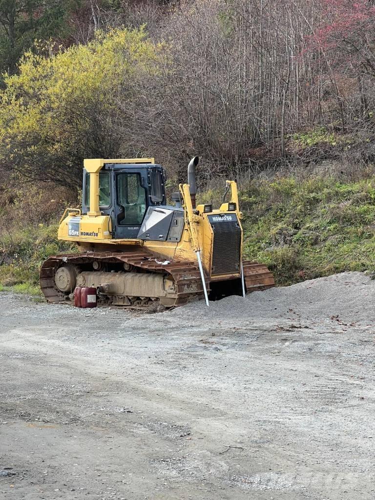 Komatsu D 65 PX Радіатори