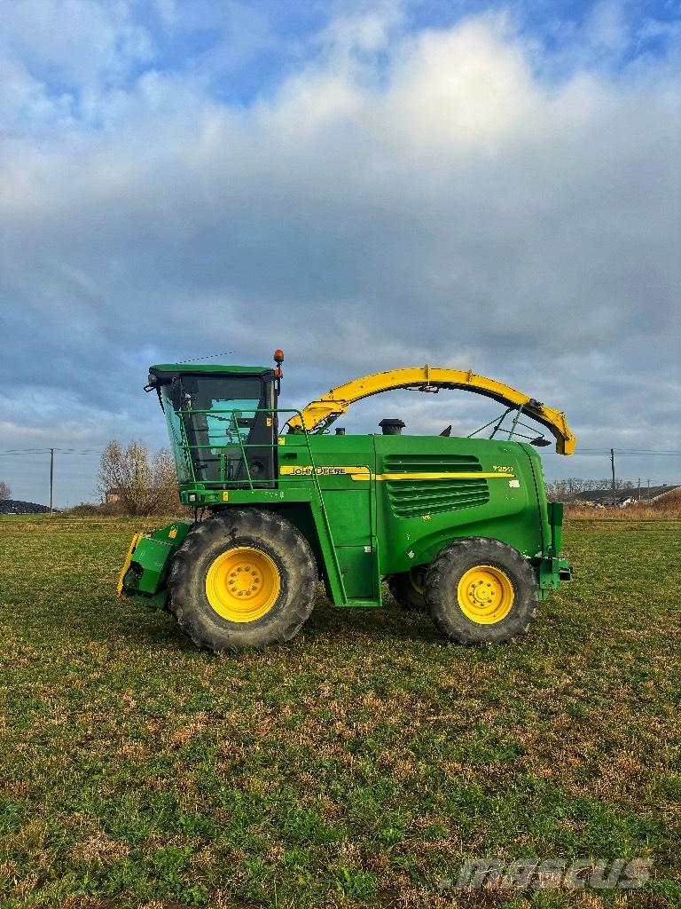 John Deere 7250 Фуражні комбайни