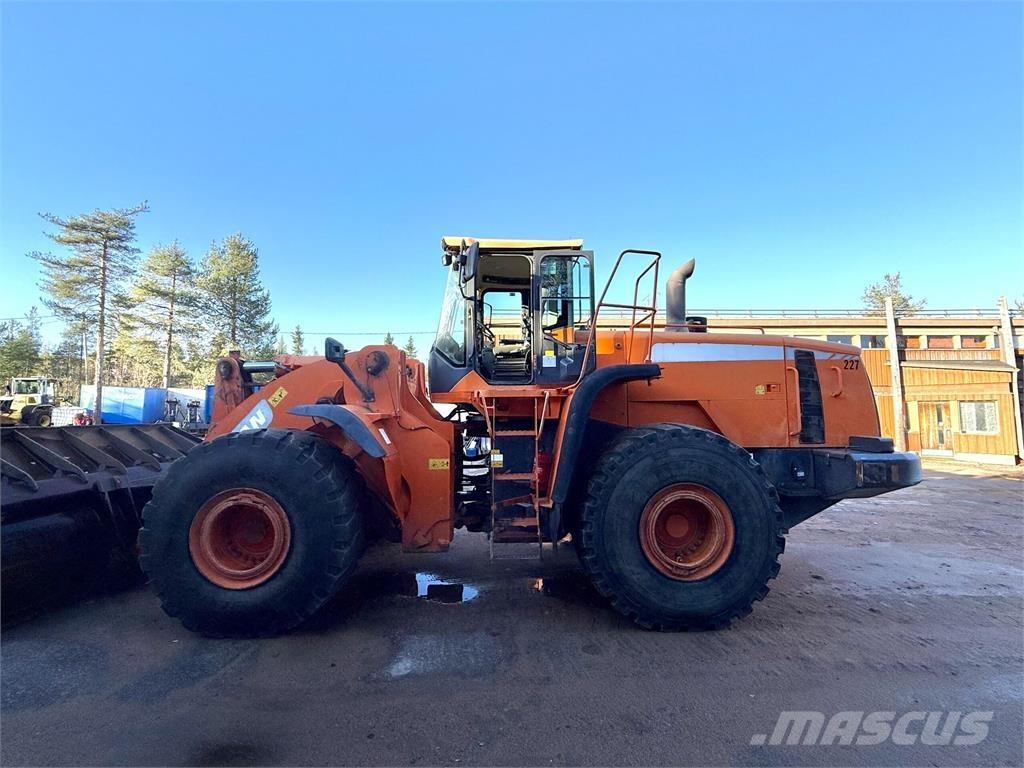 Doosan DL 550-3 Фронтальні навантажувачі