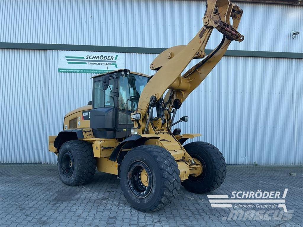  938 M Фронтальні навантажувачі