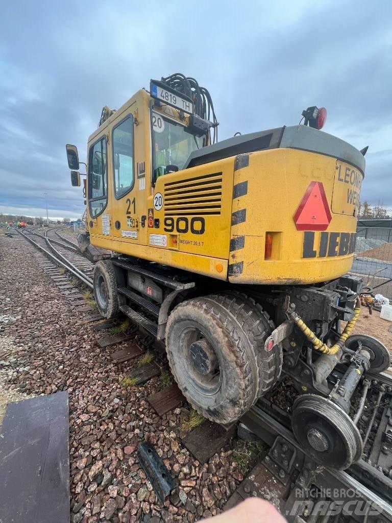 Liebherr A 900 C ZW Спеціальні екскаватори
