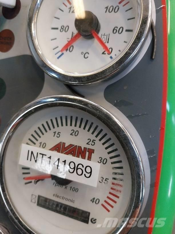 Avant 640 Міні-навантажувачі