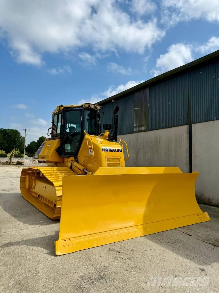 Komatsu D 61 PXi-24 Гусеничні бульдозери