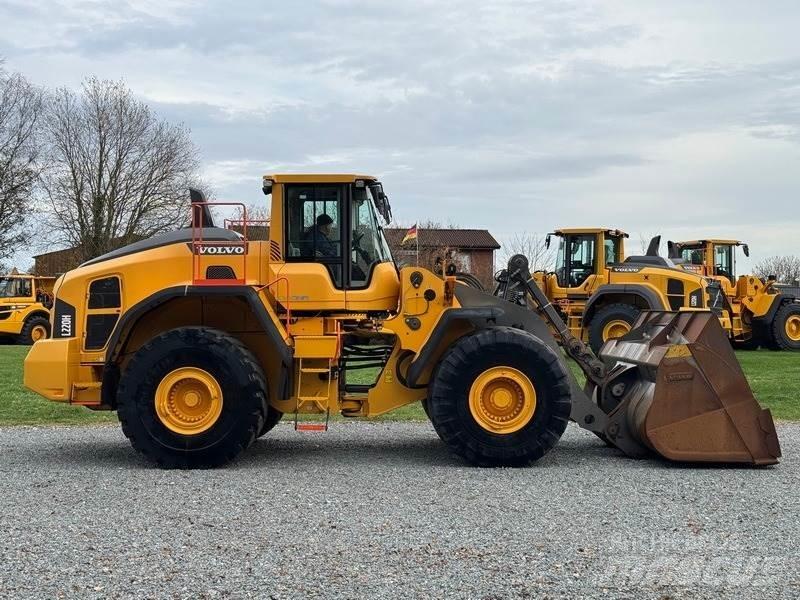 Volvo L 220 H Фронтальні навантажувачі