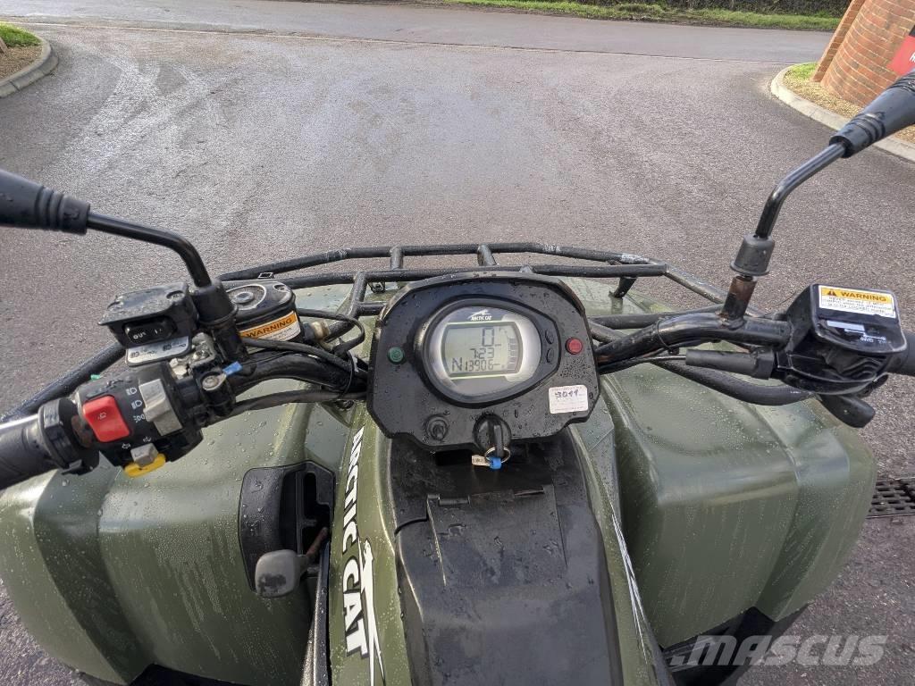Arctic Cat 700 Всюдиходи