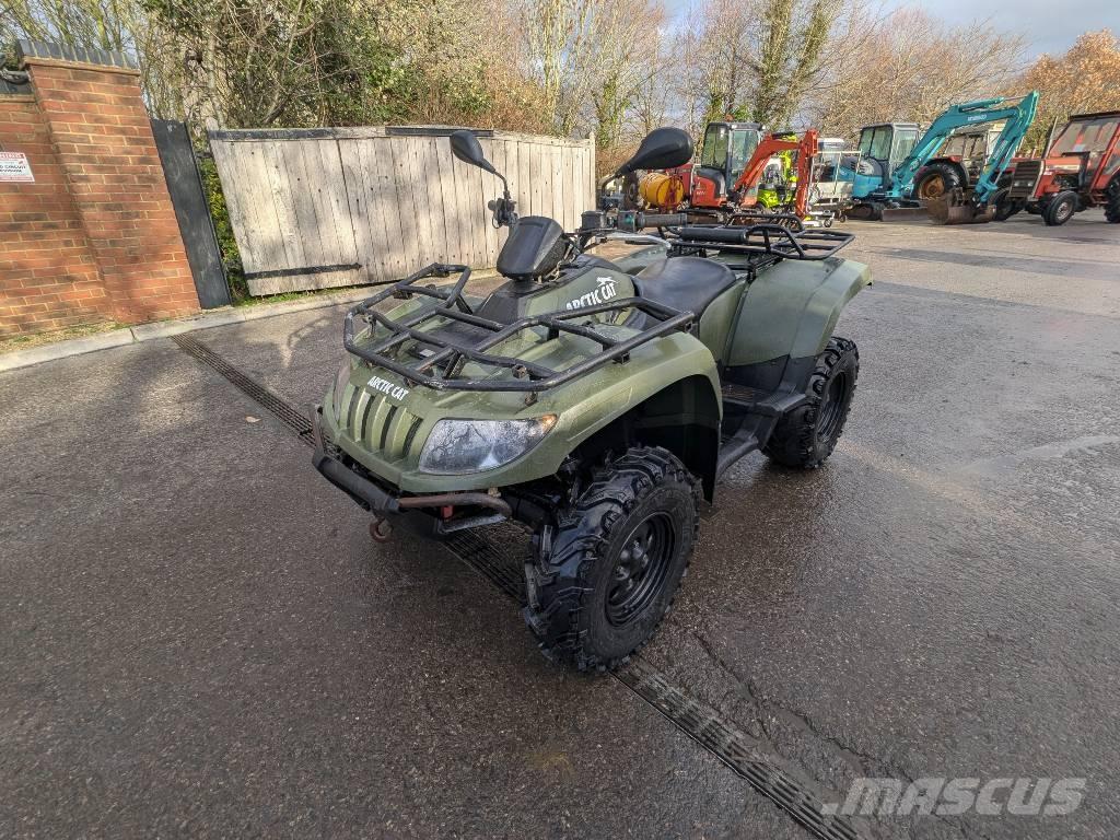 Arctic Cat 700 Всюдиходи