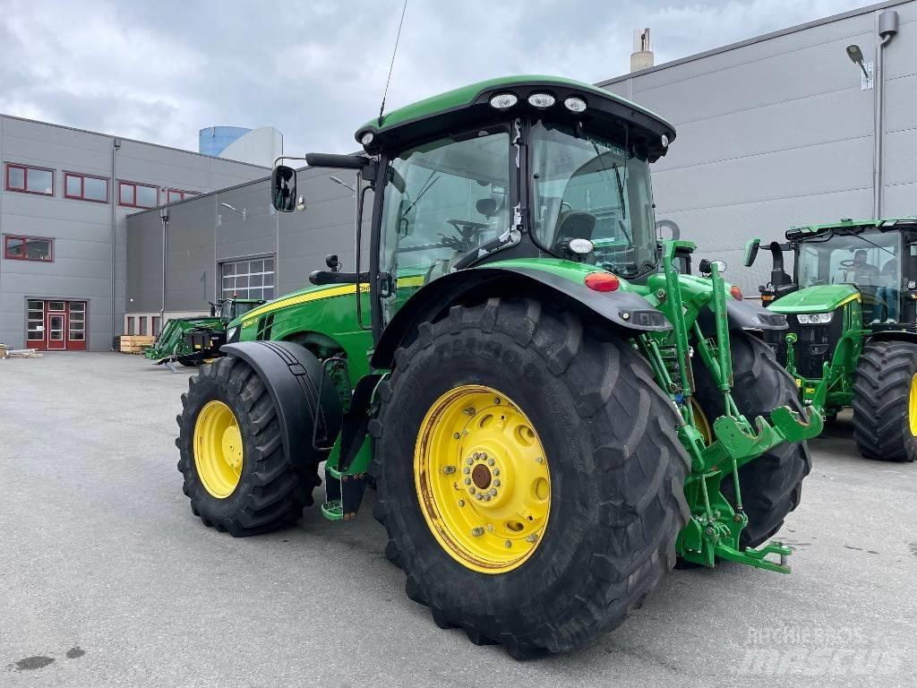 John Deere 8360 R Трактори