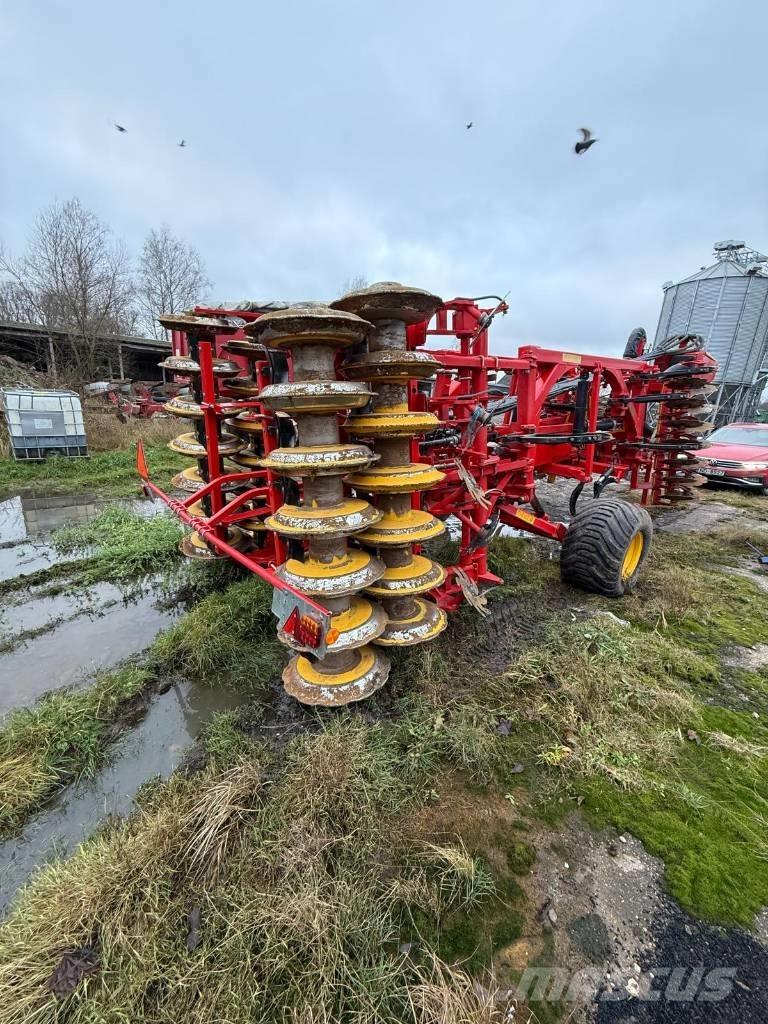 Väderstad Topdown400 Культиватори