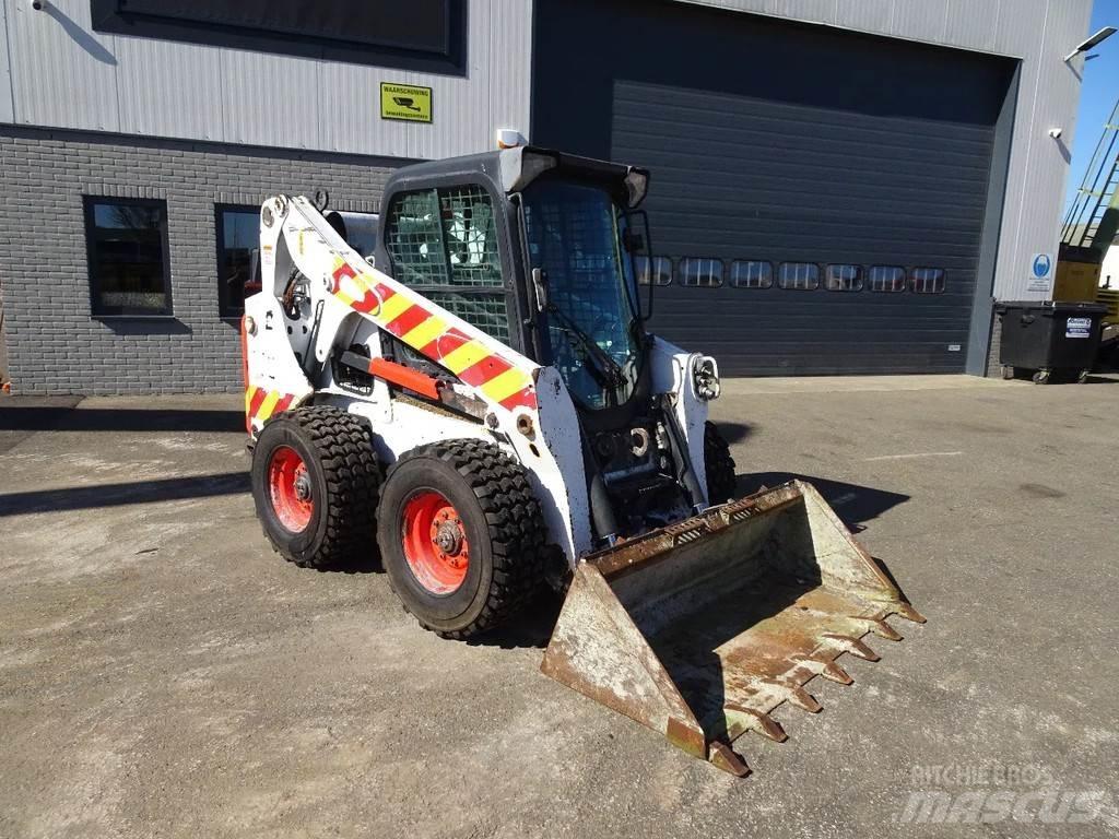 Bobcat S650 Міні-навантажувачі