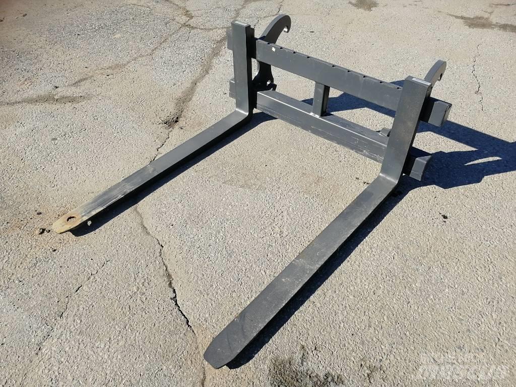 LST trukkipiikit Запчастини та додаткове обладнання для фронтальних навантажувачів