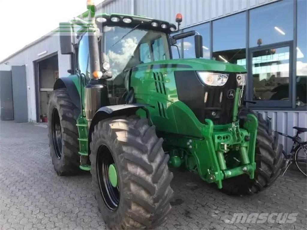 John Deere 6215r Трактори