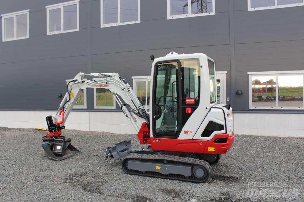 Takeuchi TB 225 Міні-екскаватори < 7т