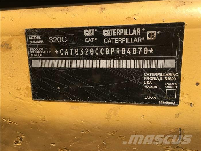 CAT 320 C Гусеничні екскаватори