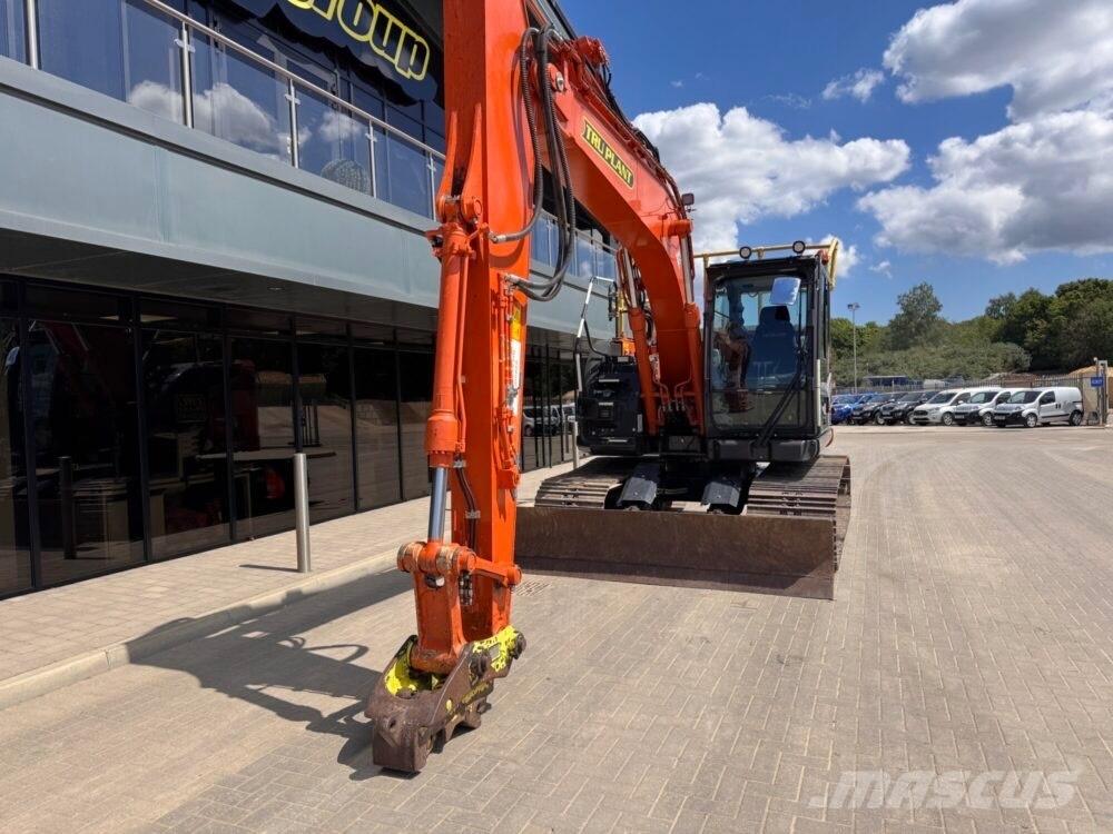 Hitachi ZX135USBL-7 Гусеничні екскаватори