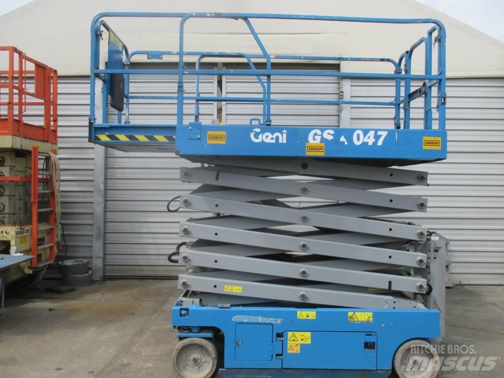 Genie GS 4047 Підйомники-ножиці
