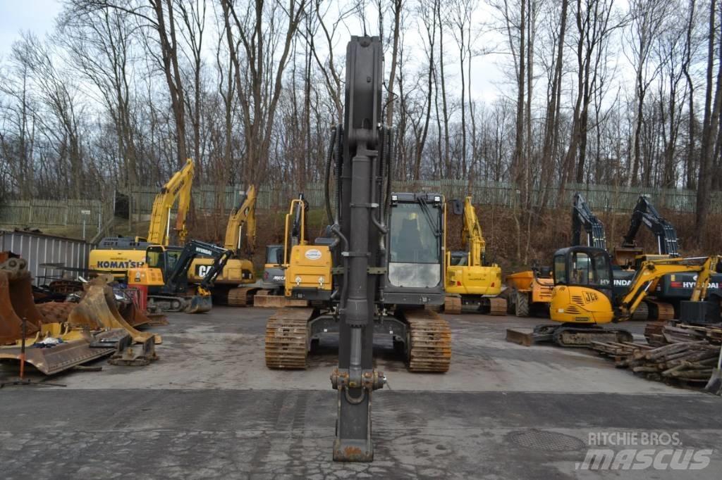 Volvo EC 210 D Гусеничні екскаватори