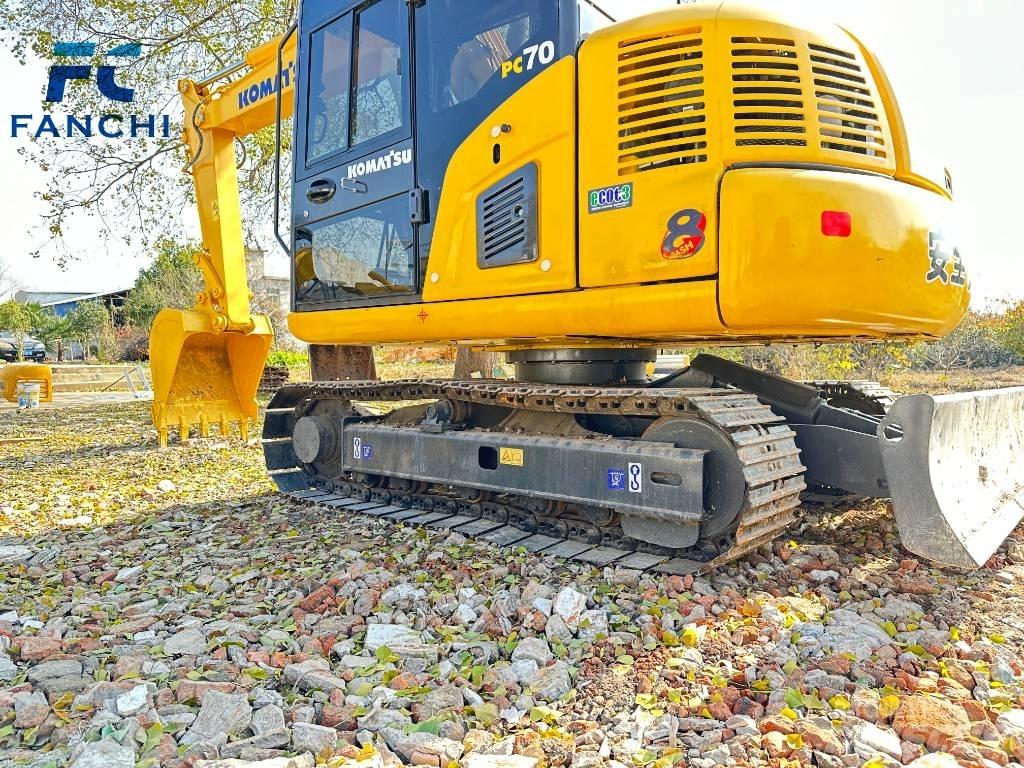 Komatsu PC70-8 Гусеничні екскаватори