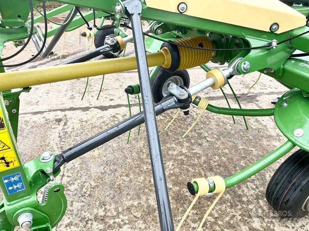 Krone Vendro 560 Граблі і сінозворушувачі