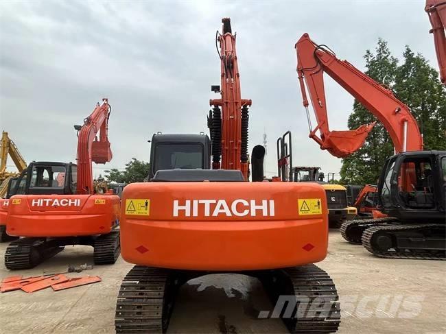 Hitachi ZX 130 Гусеничні екскаватори