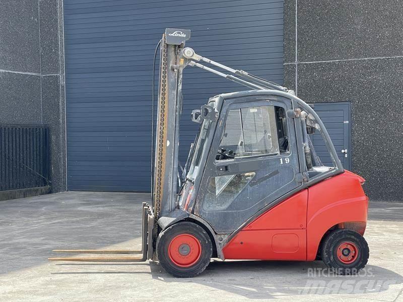 Linde H 30 D Дизельні навантажувачі