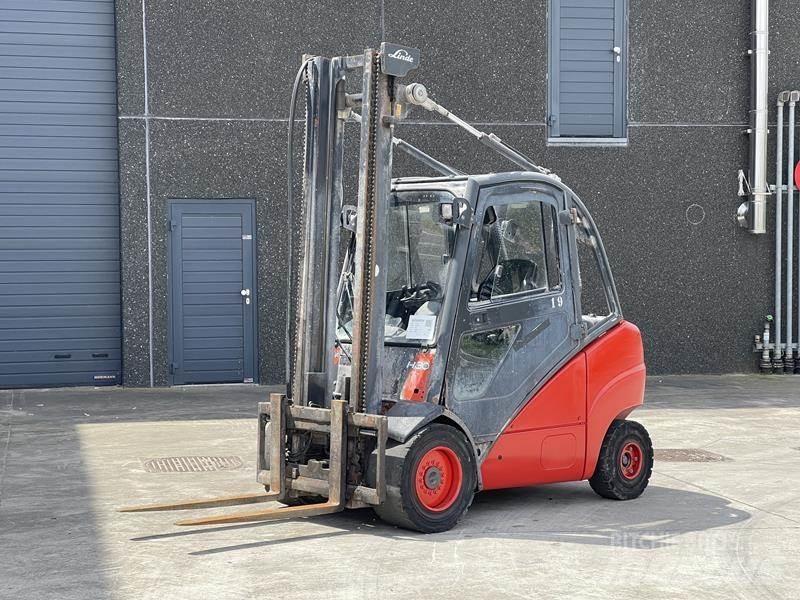 Linde H 30 D Дизельні навантажувачі
