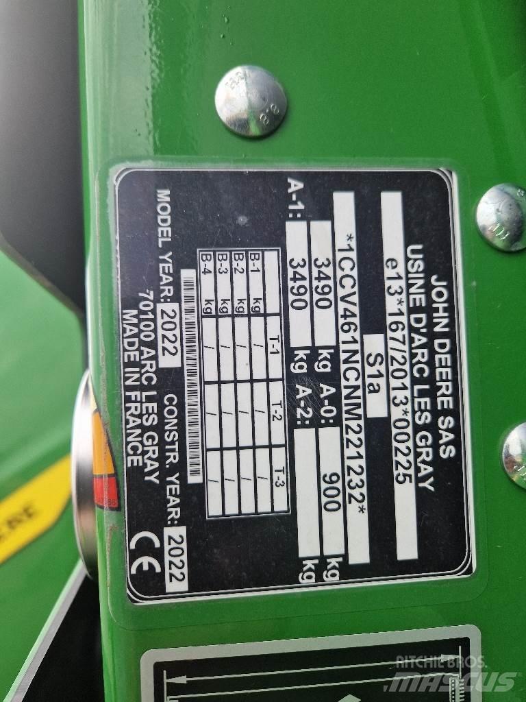 John Deere V461M Рулонні прес-підбирачі