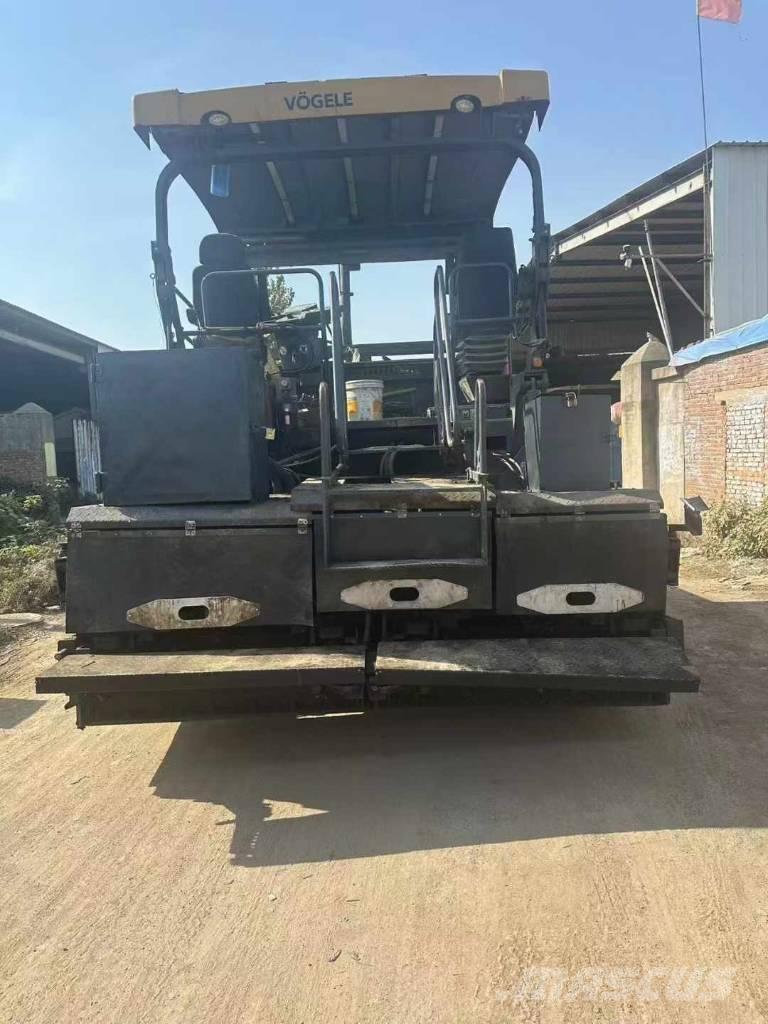 Vögele 1880-2l Асфальтовкладачі