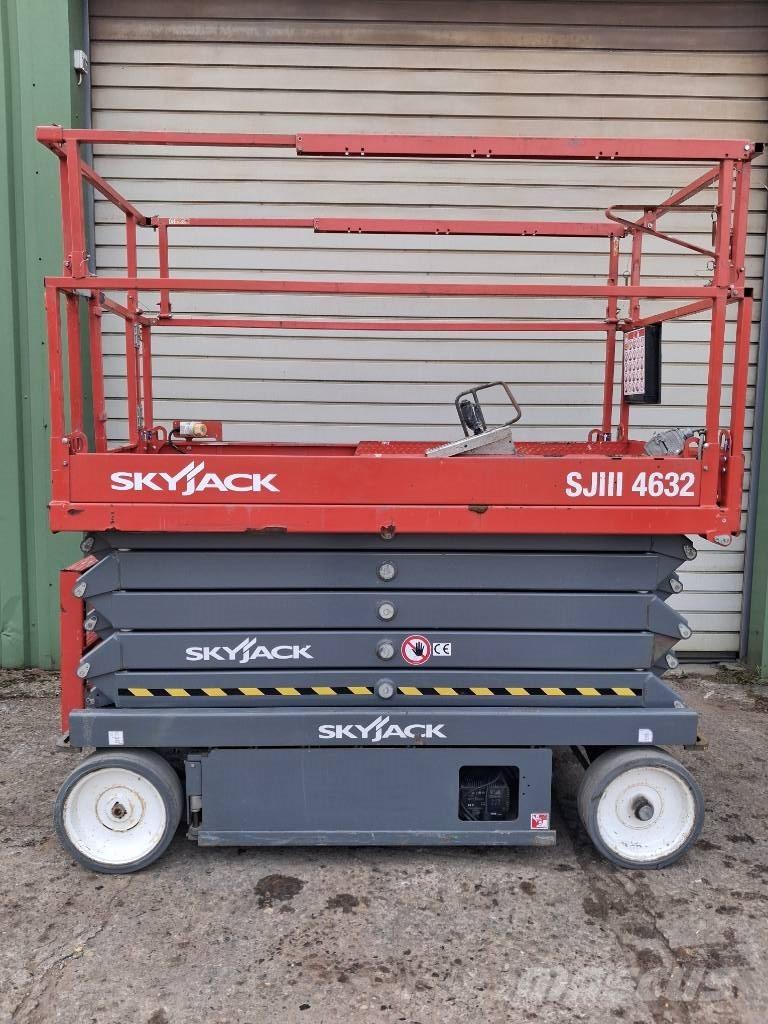 SkyJack SJ III 4632 Підйомники-ножиці