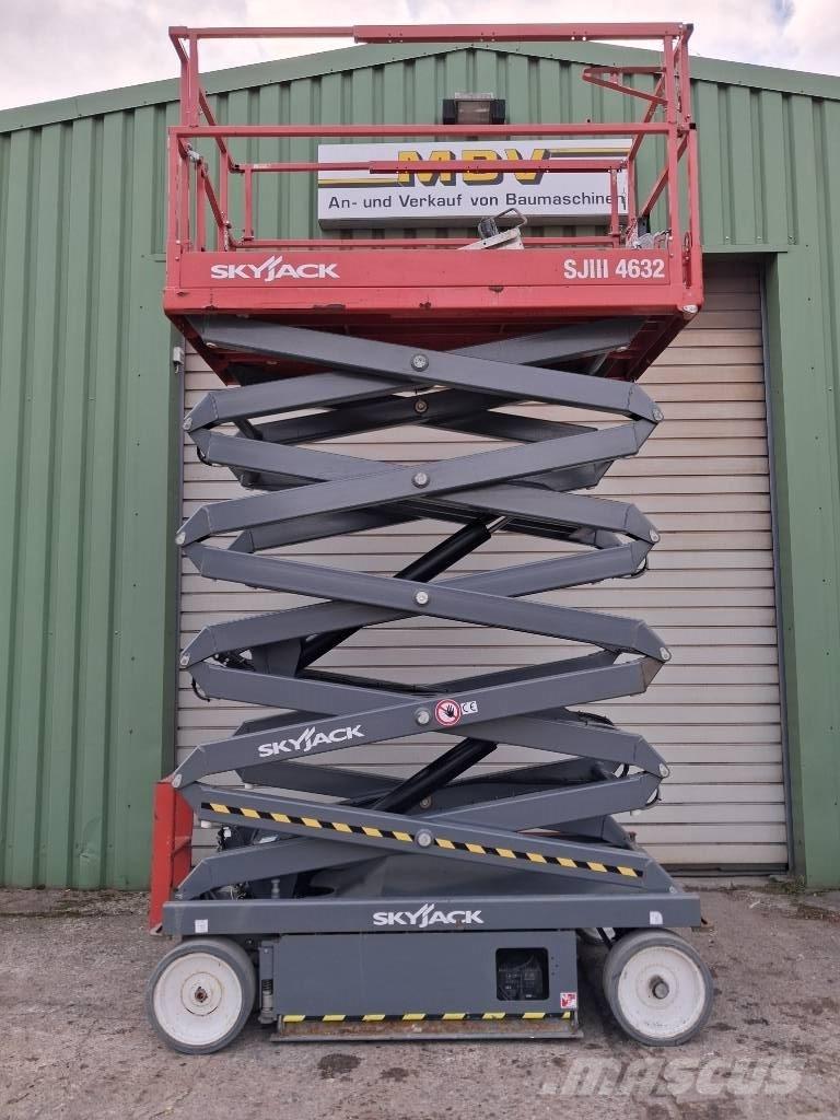 SkyJack SJ III 4632 Підйомники-ножиці