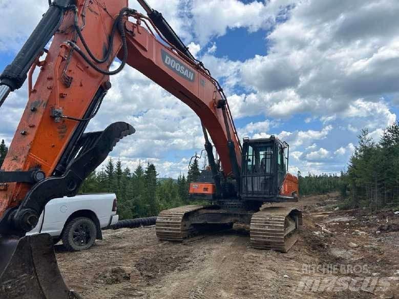 Doosan DX 350 LC Гусеничні екскаватори
