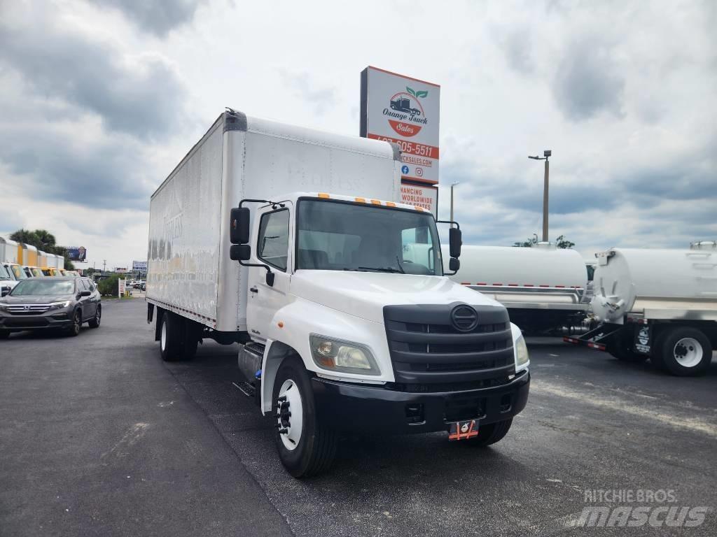 Hino 268 Фургони