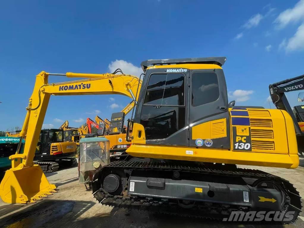 Komatsu PC 130 Гусеничні екскаватори