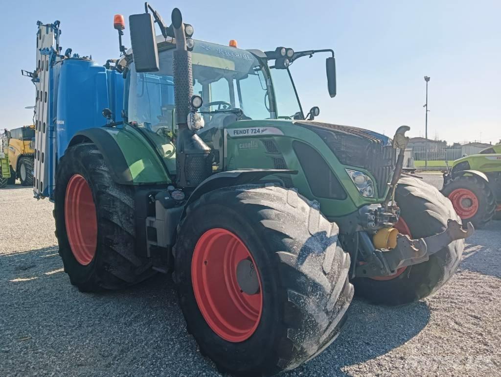 Fendt 724 Profi Plus Трактори