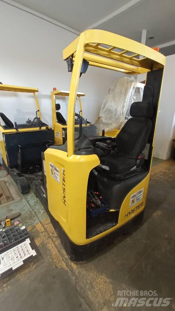 Hyster R 1.6 Річ-трак із високим підйомом