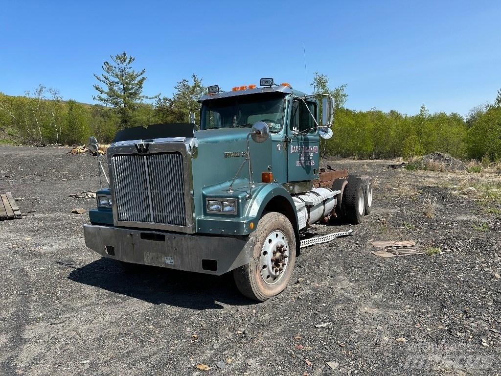 Western Star 4964FX Тягачі